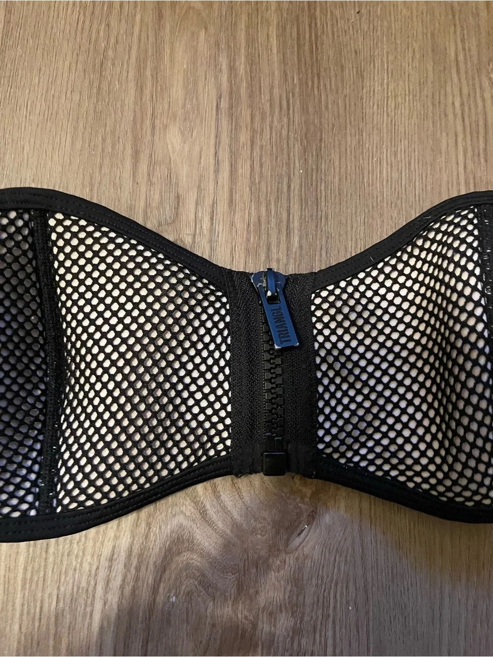 Triangl Black Neoprene Mesh Bikini Top Zip Front Strapless Bandeau Sporty Size S